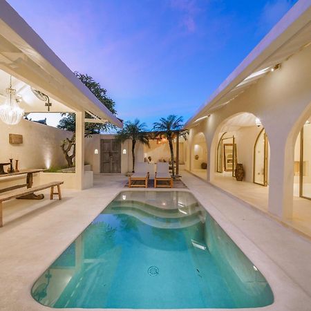 Villa Stella: 2Br Vibrant Mediterranean Oasis Canggu Extérieur photo