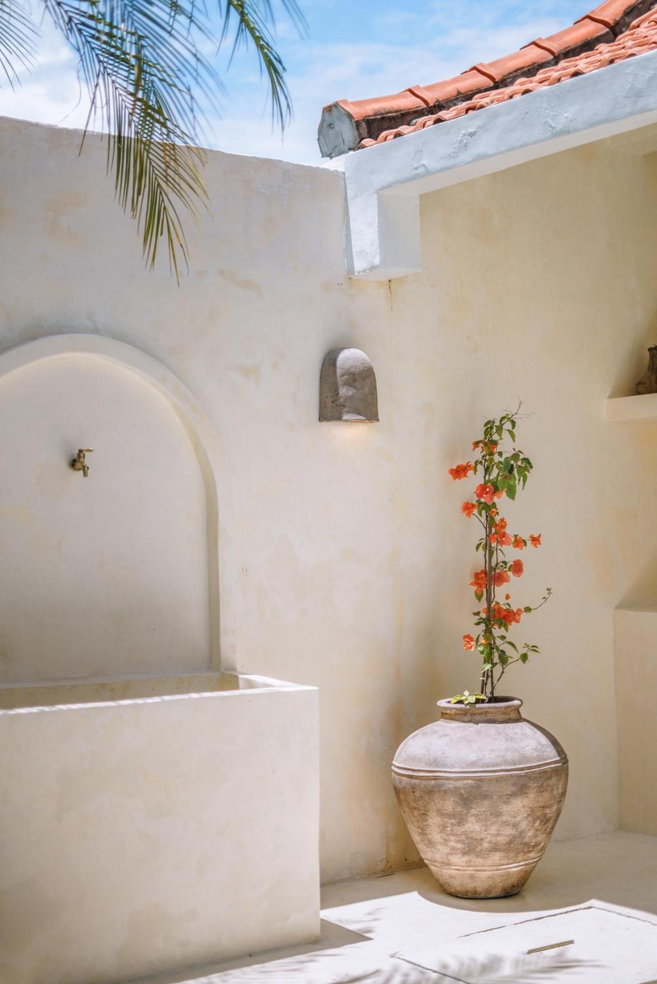 Villa Stella: 2Br Vibrant Mediterranean Oasis Canggu Extérieur photo