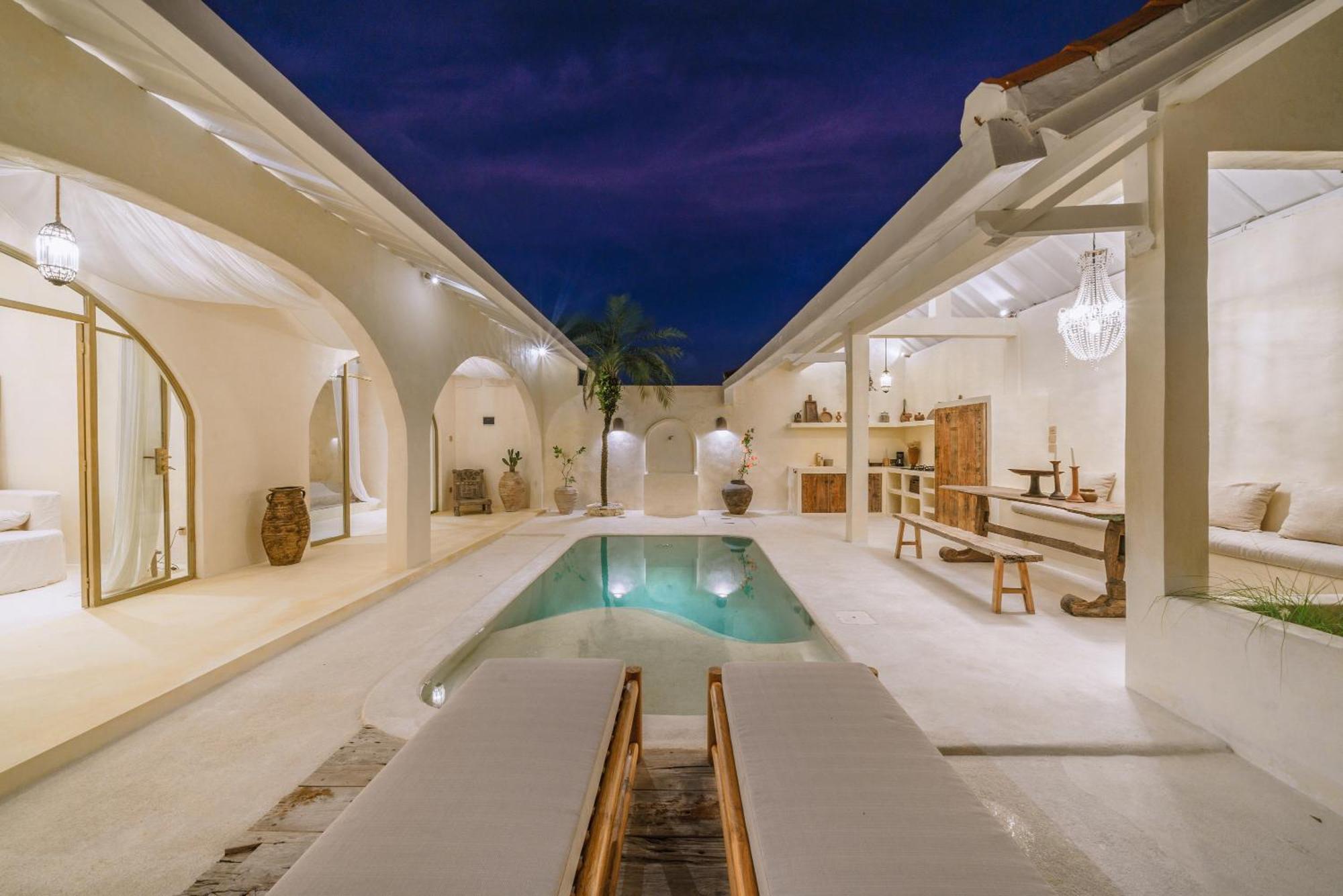 Villa Stella: 2Br Vibrant Mediterranean Oasis Canggu Extérieur photo