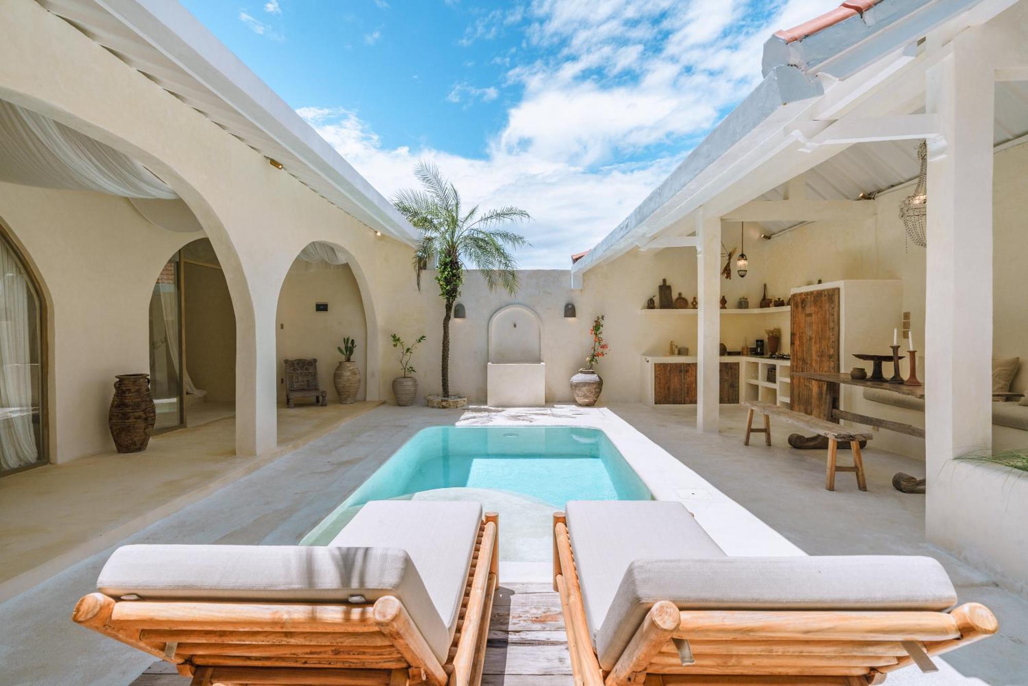 Villa Stella: 2Br Vibrant Mediterranean Oasis Canggu Extérieur photo